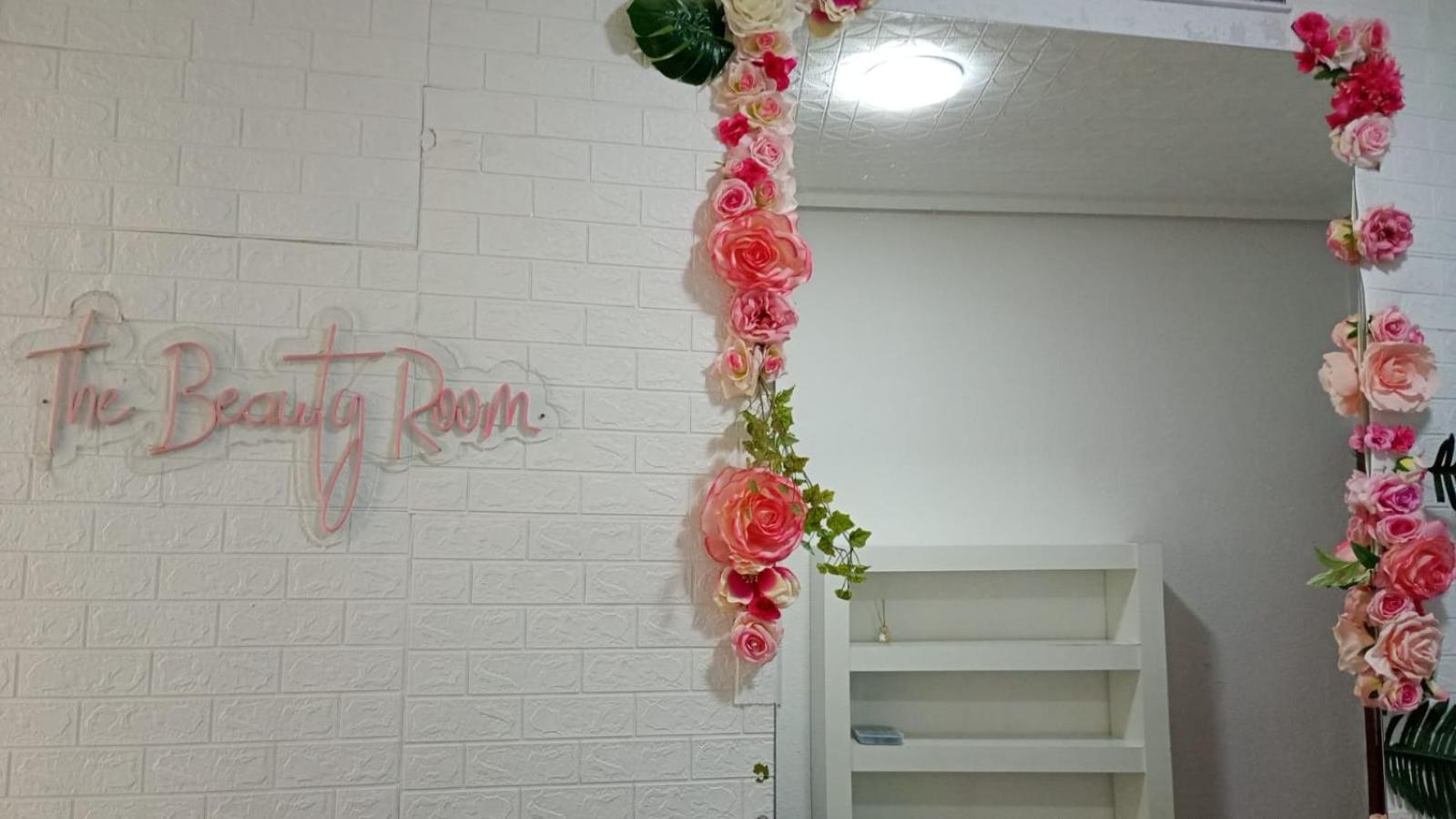 Huertas Apartment Madrid Exterior photo